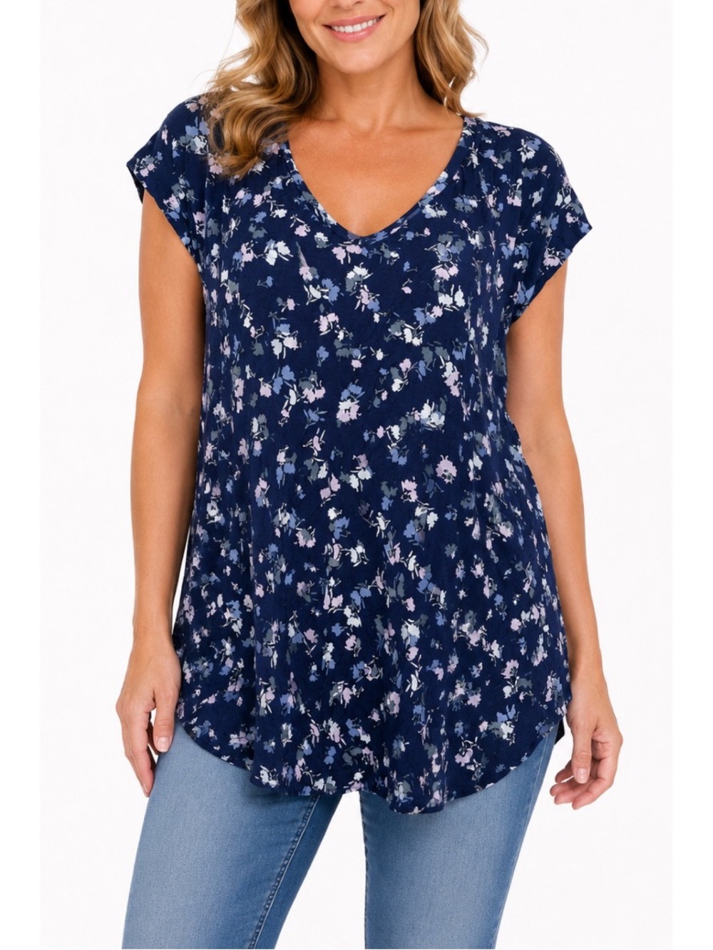 Maurice’s 24/7 short-sleeve floral top in a deep navy blue, size medium